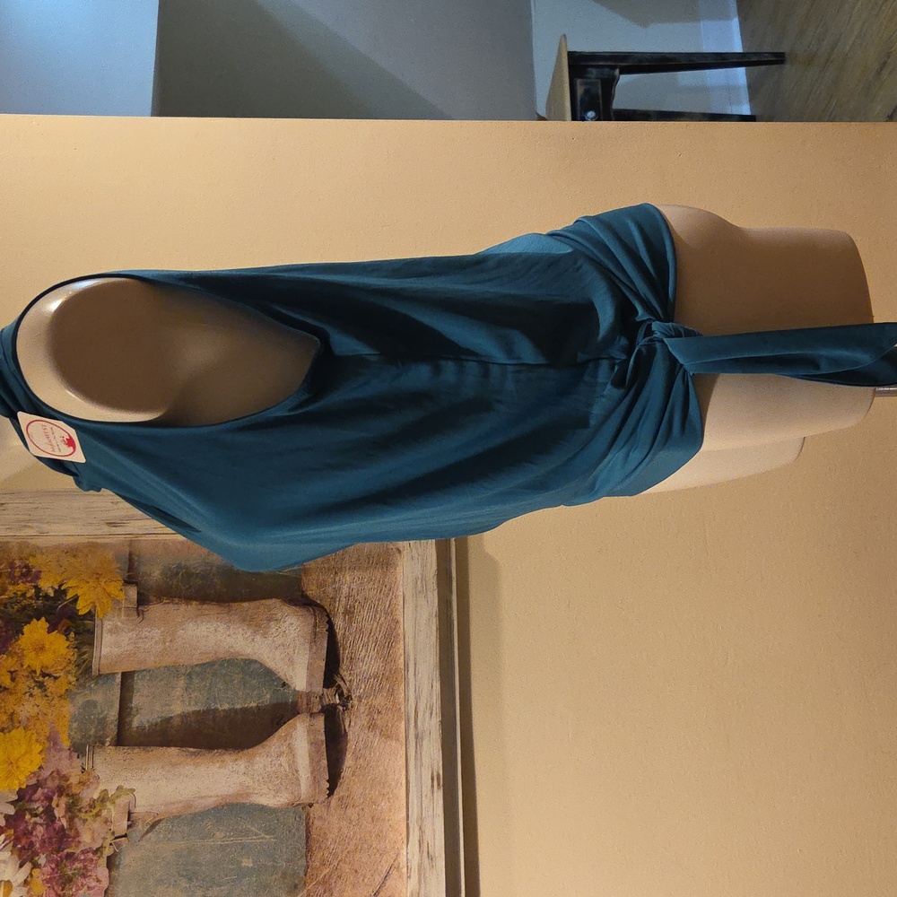 Sheila Rose Tank - Picture 6 of 10